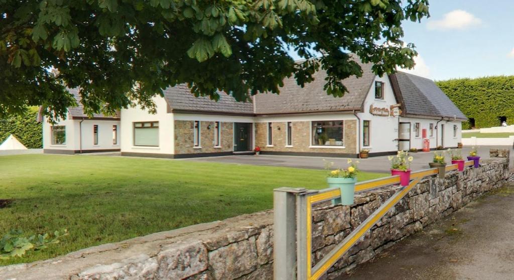 Lakeland House — Hotel in Cong