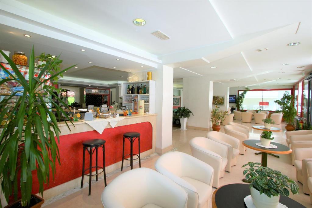 Hotel De Amicis - 4