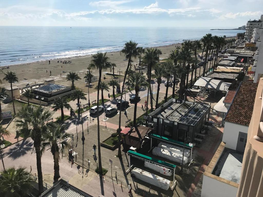 Sea View Central Apt Ithaki — Hotel in Larnaca