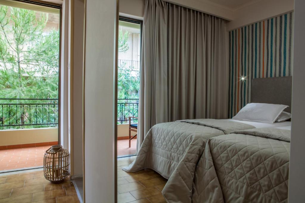 Pitsakis Hotel photo