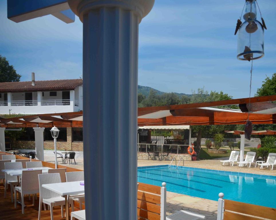 Katia Beach Hotel — Swimming pool in Kassopei, Ionian Islands