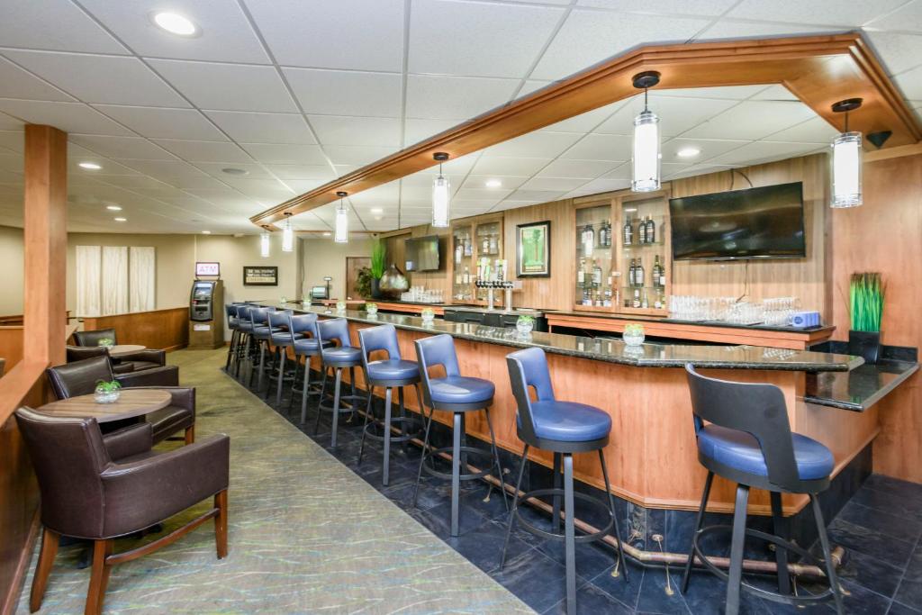 Wyndham Garden Fresno Yosemite Airport Photo 18