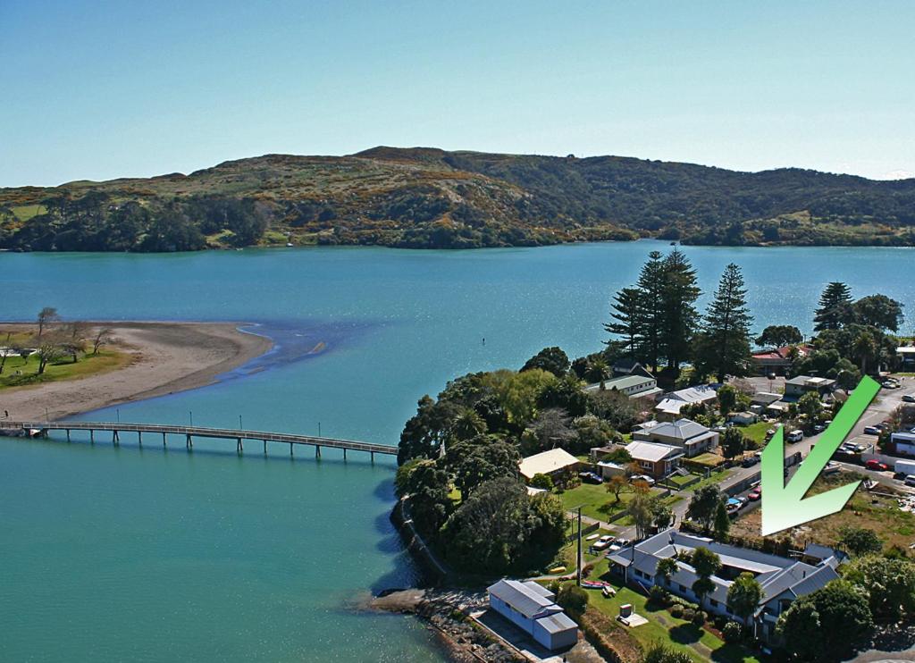 Raglan Backpackers photo