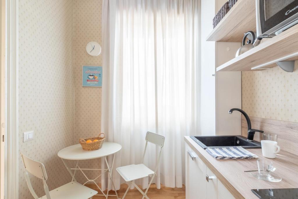 タウンハウス ローマ (Town House Roma) キッチン