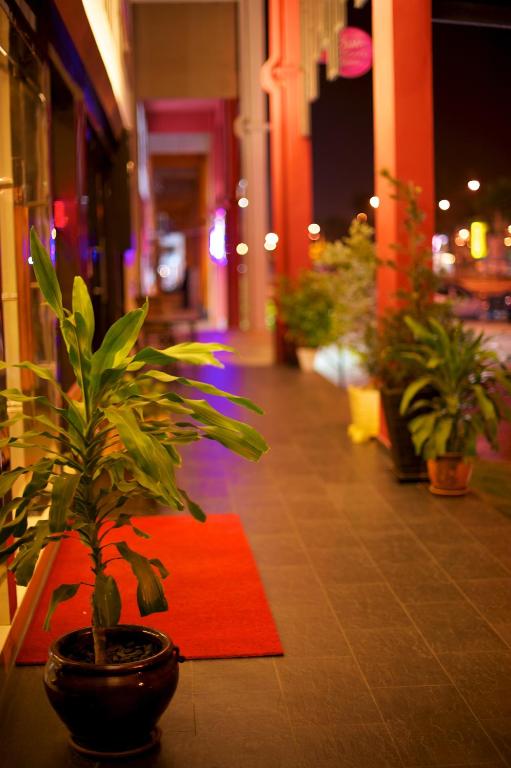 De Botani Hotel photo