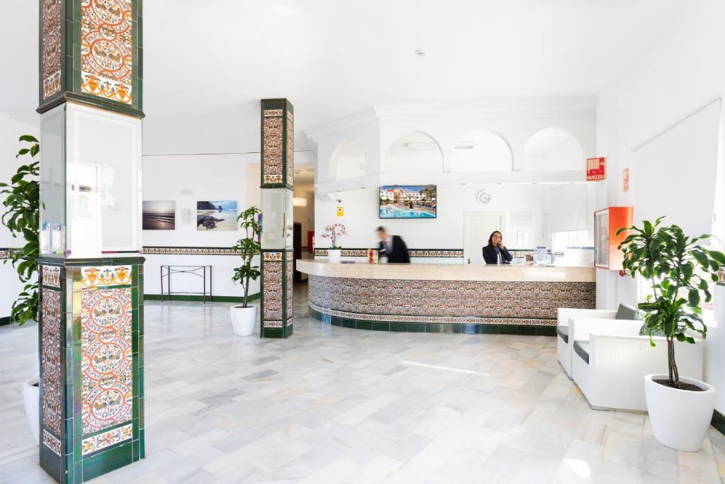 Globales Costa Tropical — Hotel building in Costa de Antigua, Canary Islands
