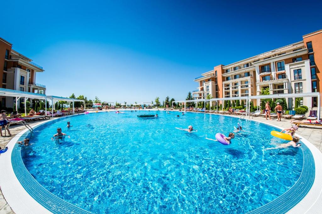 Prestige Sands Resort photo