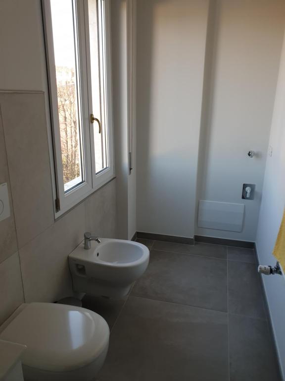 Sun Lake Apartments - 5
