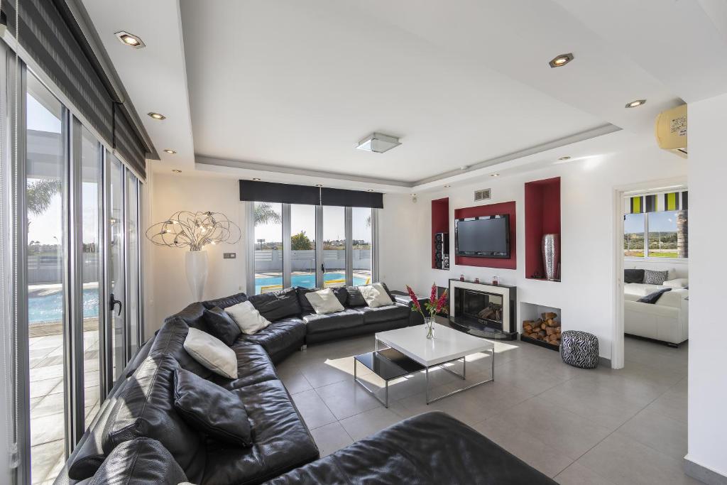 Larnaca Villa Zoe photo