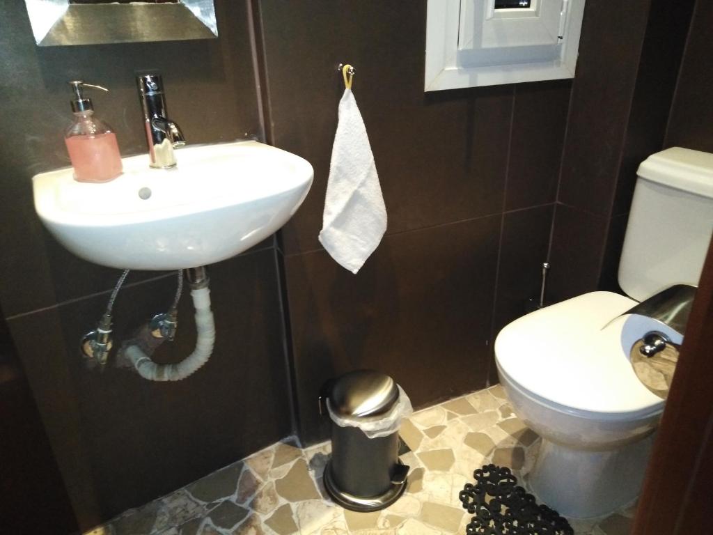 Karolou Dil central luxury and business appartment photo