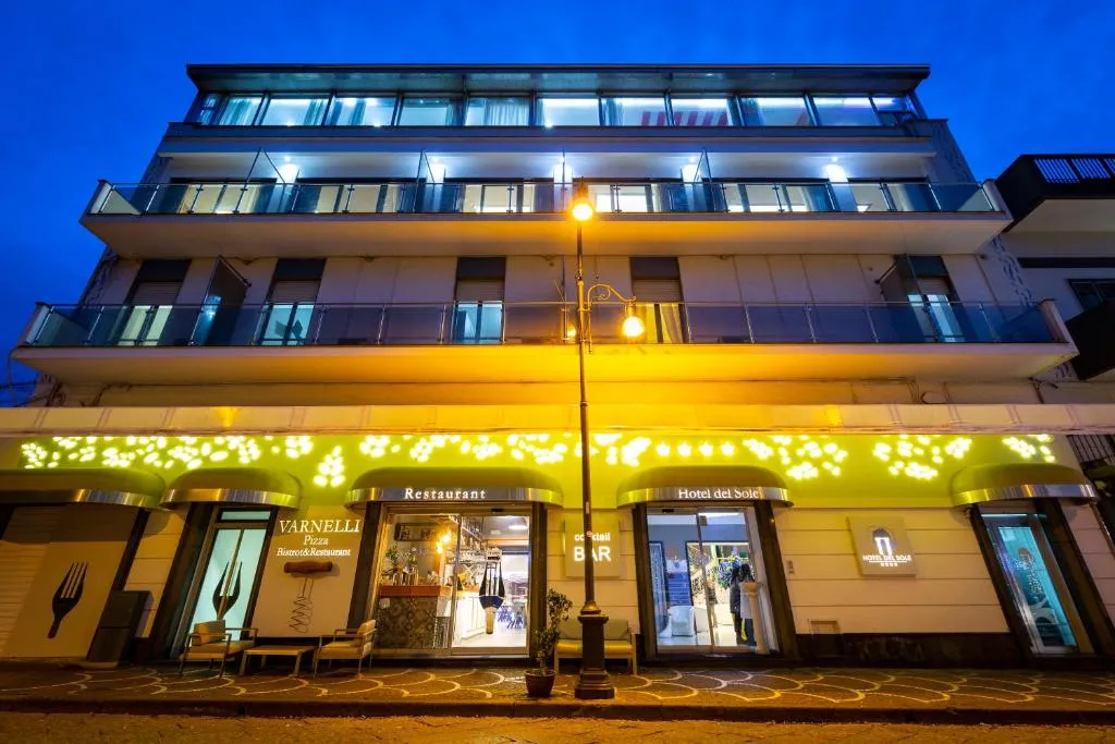 Hotel del Sole, מלון בפומפיי