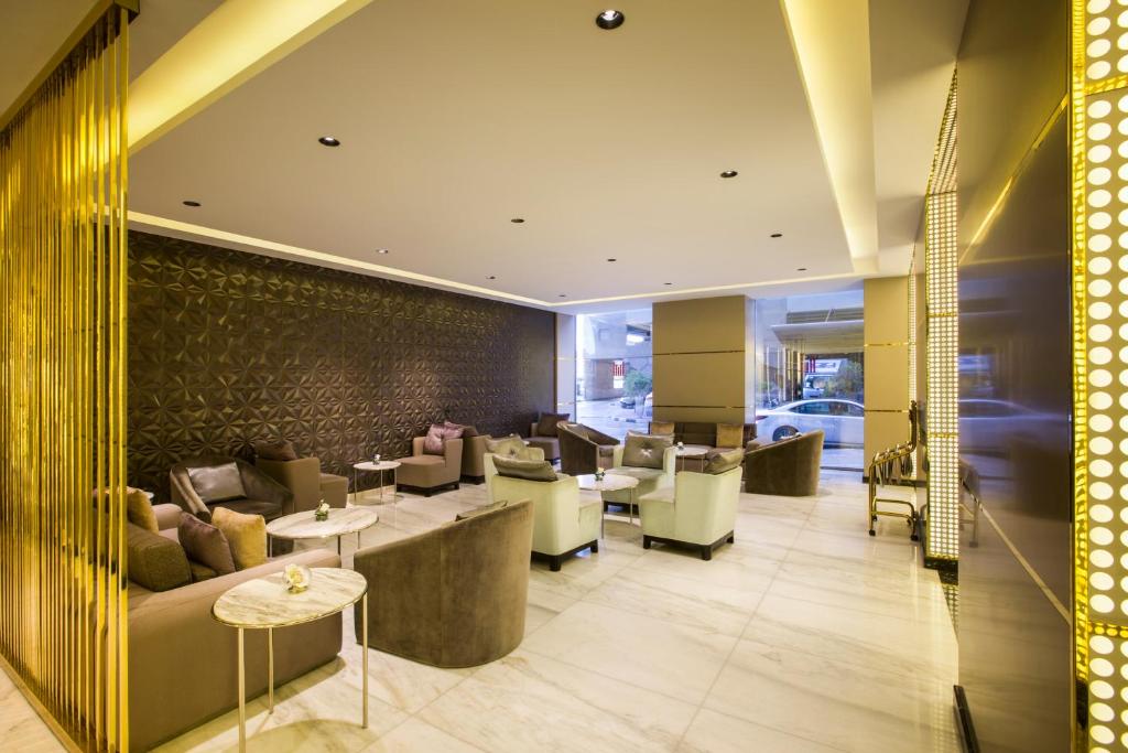 Lobby, The Tower Plaza hotel Dubai in Dubai
