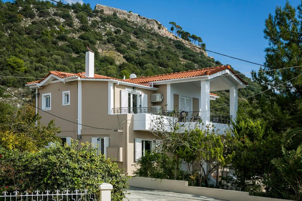 Julia's Luxury Suites, Cephallonia near Argostoli photo