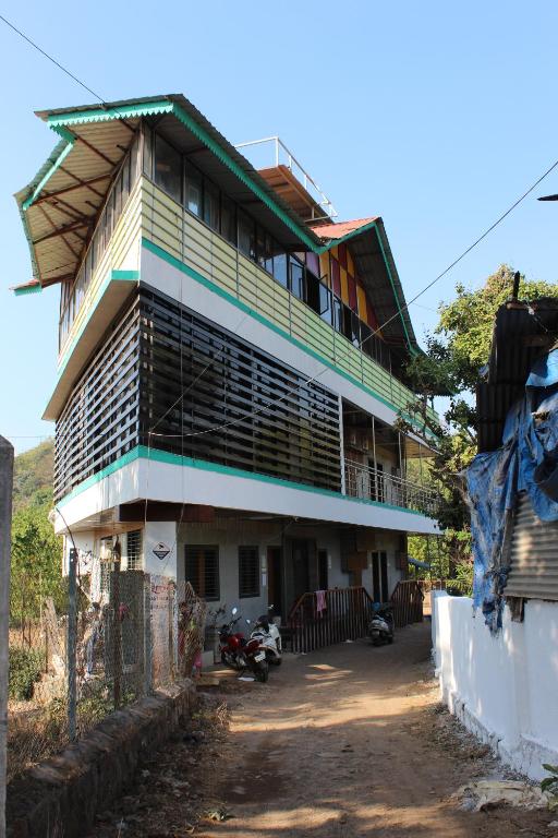 Shreyas Guest house - Tatkare Villa — Hotel in Murud