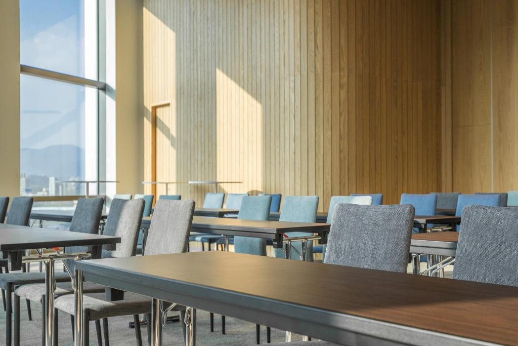 Săli de conferințe / săli de festivități