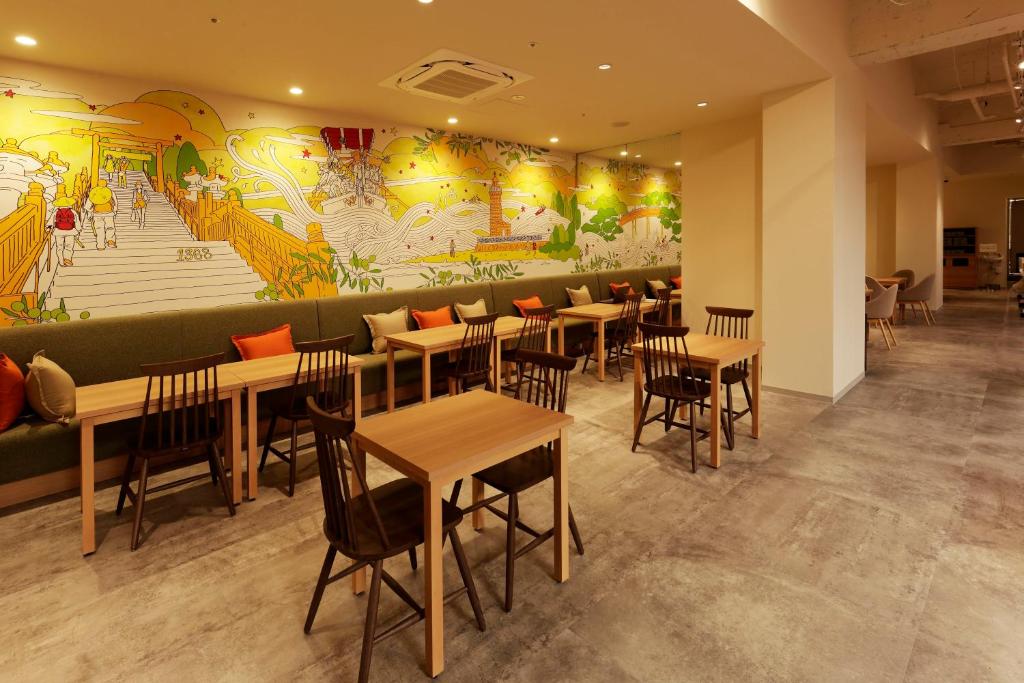 kawasan lounge/TV kongsi