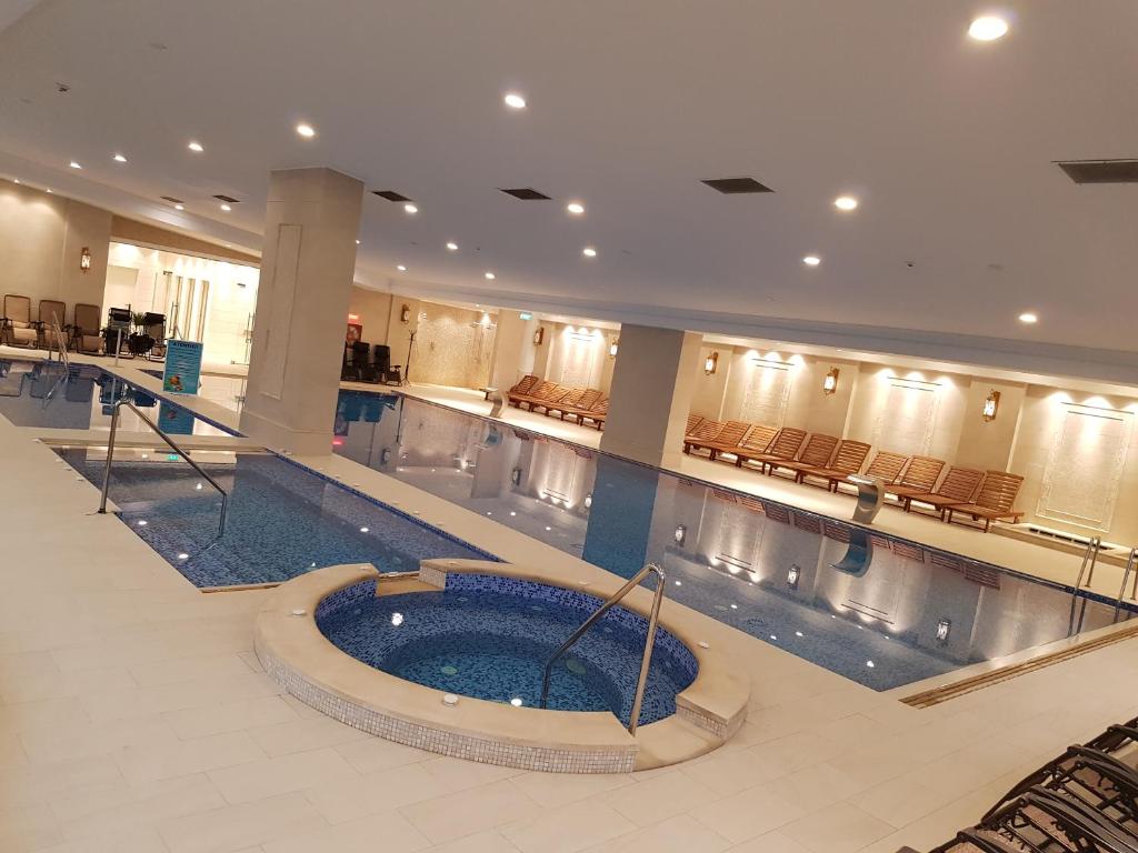 Grand Hotel Minerva Resort &amp; SPA — Hotel in Baile Herculane