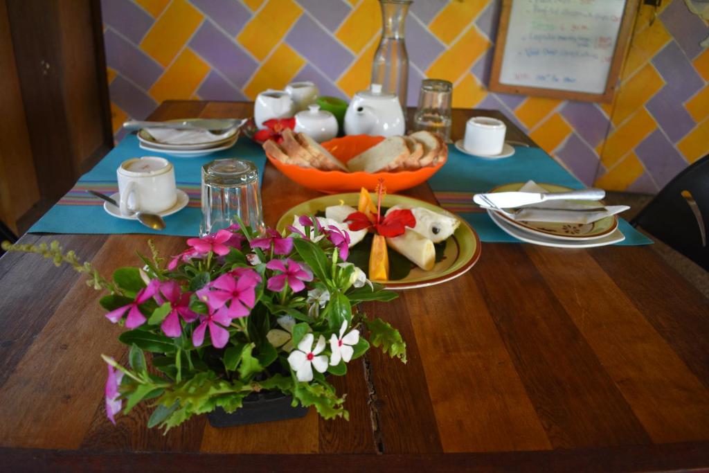 Alofa Beach Bungalows