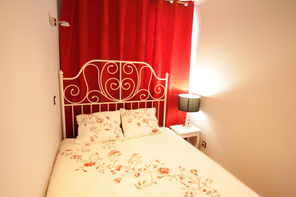 FANTASTYCZNY APARTAMENT KRÓLEWSKA, Warschau