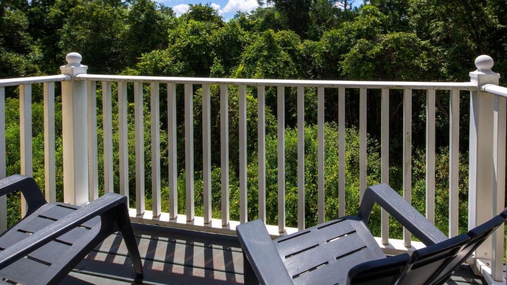 The Floridian 3 bed townhouse at Emerald Island Resort photo