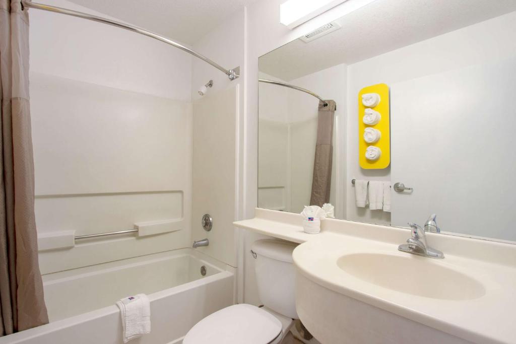 Motel 6-El Paso, TX - Southeast - El Paso - ViaMichelin: informatie en
