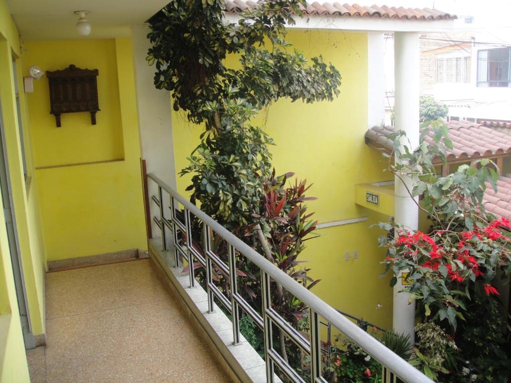 Hostal Residencial Los Andes - 4