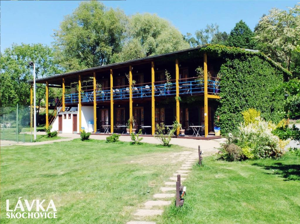 Lavka Park Skochovice — Hotel in Vrane Nad Vltavou