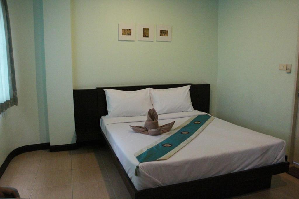 Bann Vor Sumongkol Services Apartment