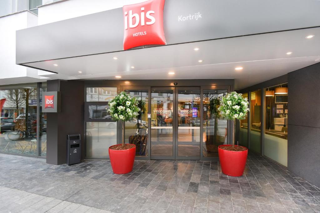 ibis Kortrijk Centrum Photo 1