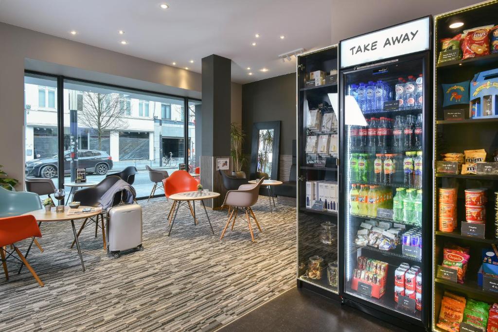 ibis Kortrijk Centrum Photo 8