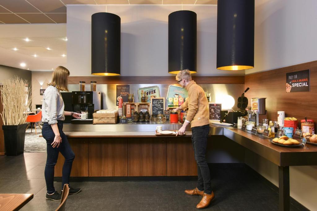 ibis Kortrijk Centrum Photo 20