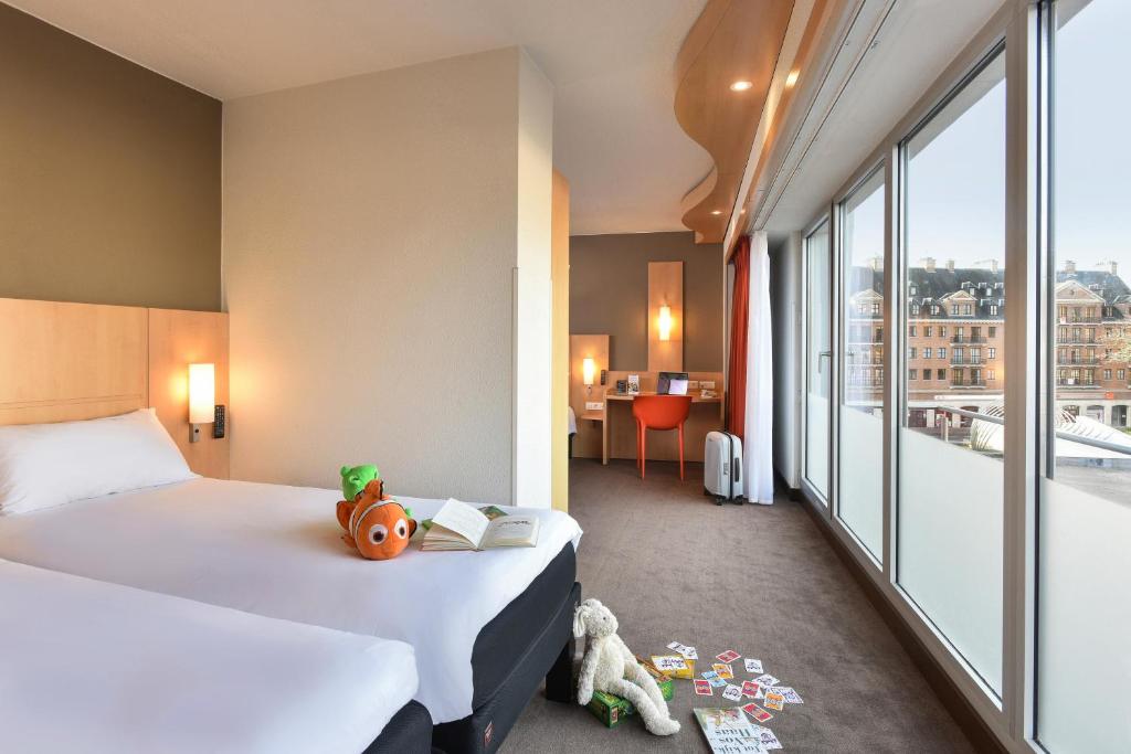 ibis Kortrijk Centrum Photo 36