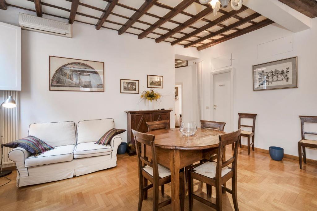 Campo de' Fiori Apartment, Roma