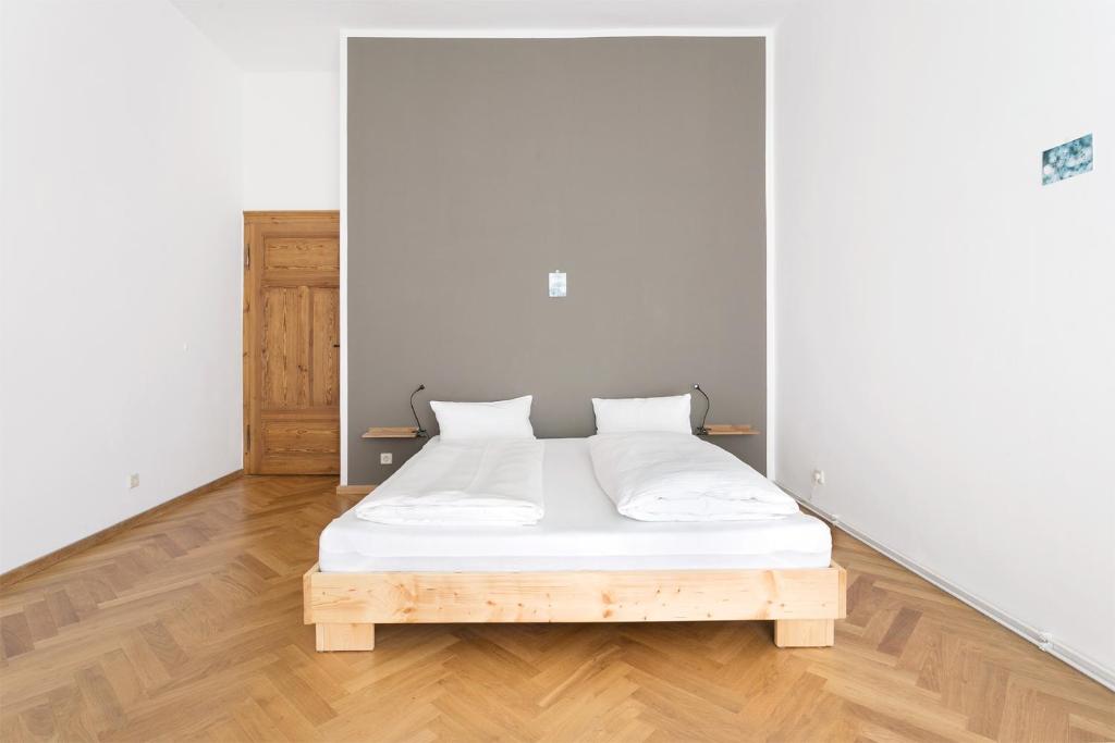 Apartment Bischof am Alaunpark, Dresden Neustadt photo