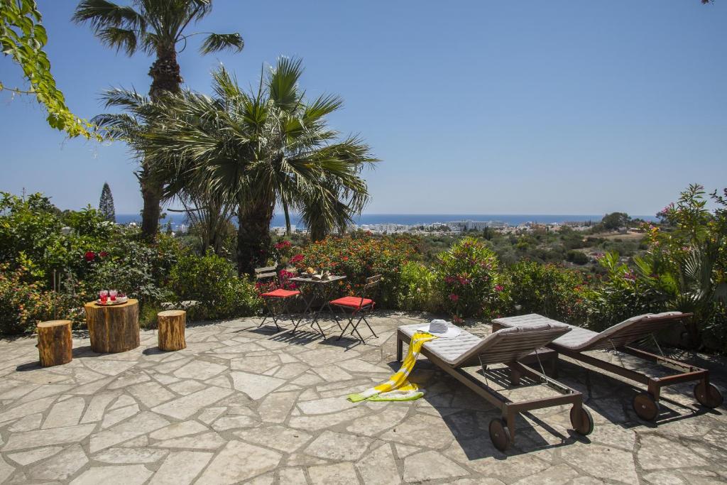 Liora Suite, Protaras