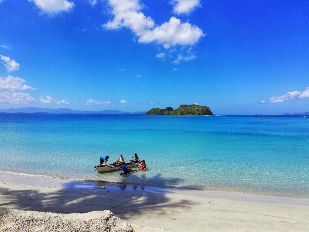 Acuario Beach Inn photo