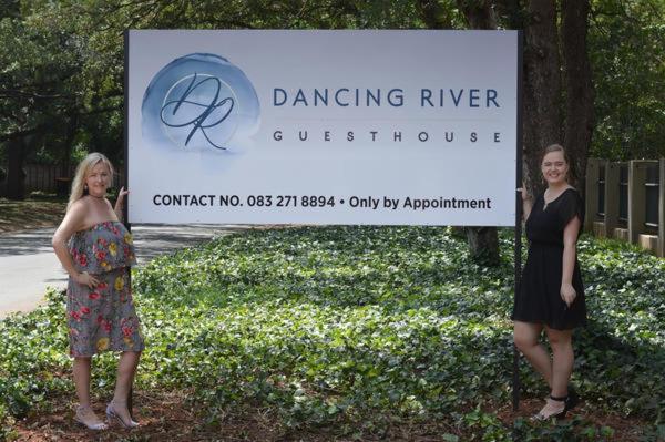 Dancing River Guesthouse photo