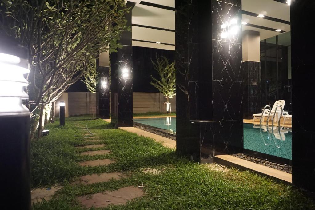 อพาร์ตเมนต์ 1 ห้องนอน 1 ห้องน้ำส่วนตัว ขนาด 42 ตร.ม. – นิมมานเหมินทร์ (Plam phoenix@chiangmai)