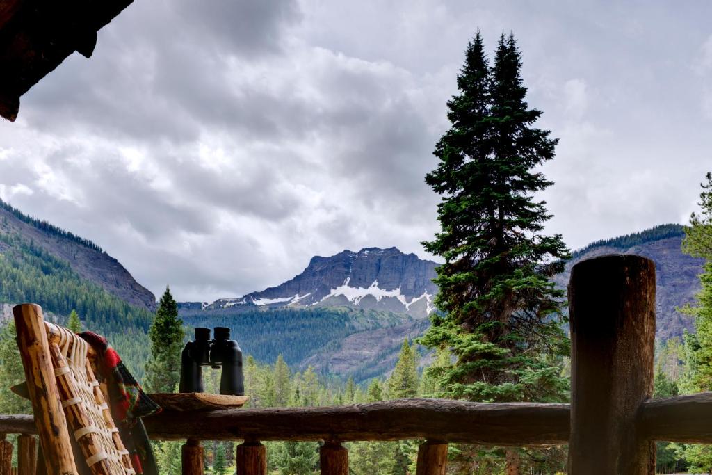 Silver Gate Lodging — Hotel in Gardiner (MT)