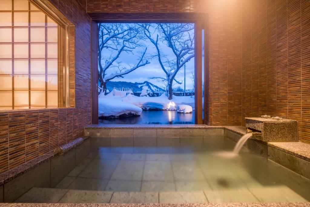 Shower, Onogawa Onsen Kajikaso in Yonezawa