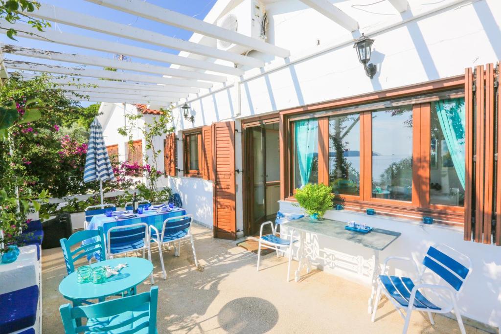 Achladies Beach Apartment photo