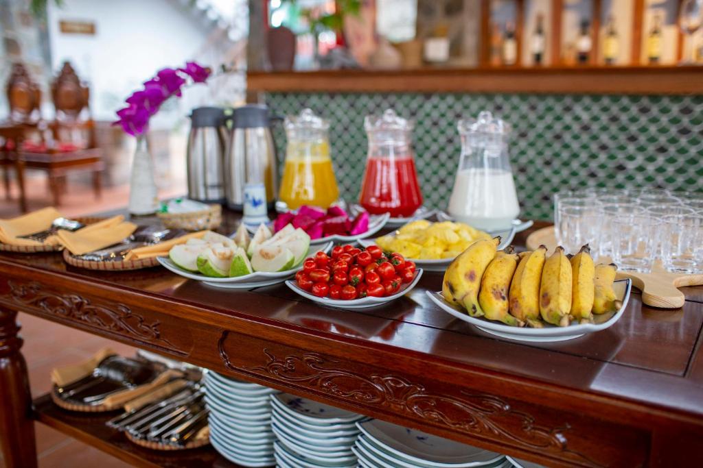 Еда и напитки