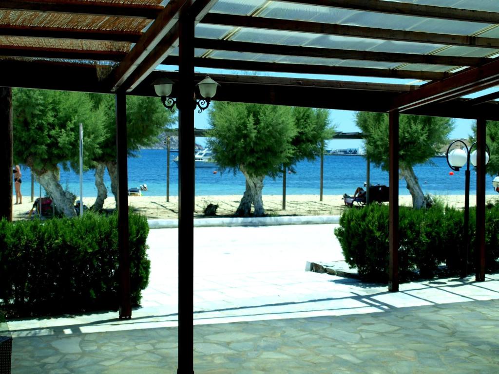 Asteri Hotel — Hotel in Serifos Island