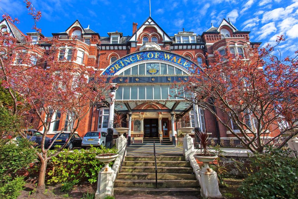 Prince Of Wales Hotel, Southport from £28pp - Book Now
