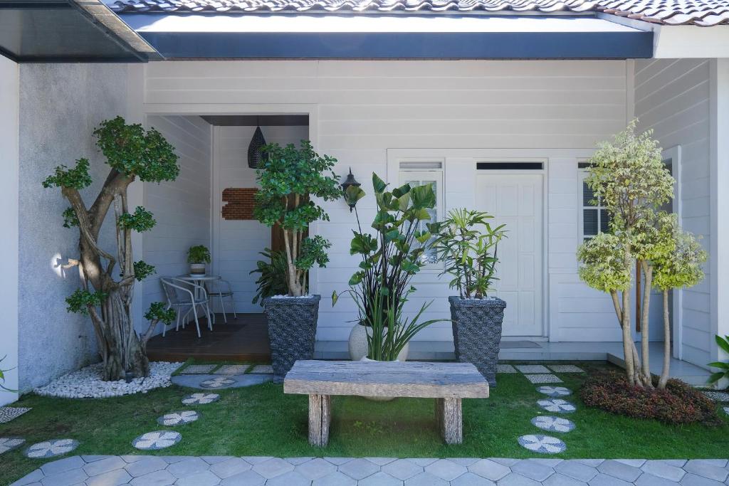 RedDoorz Syariah near Taman Pelangi Jogja 2