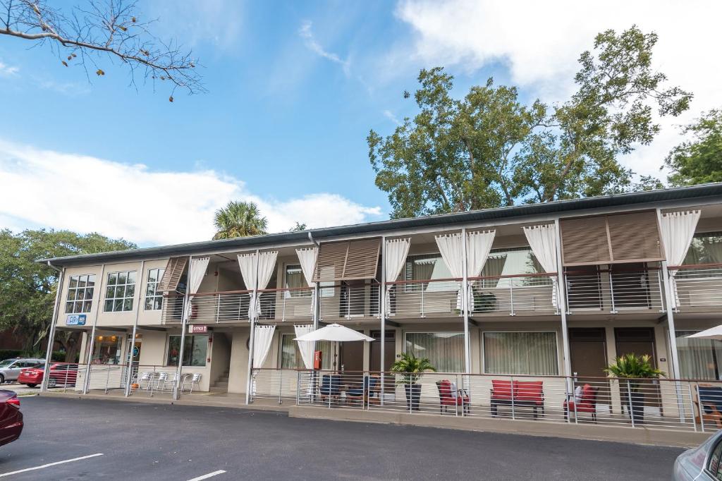 City Loft Hotel Photo 11