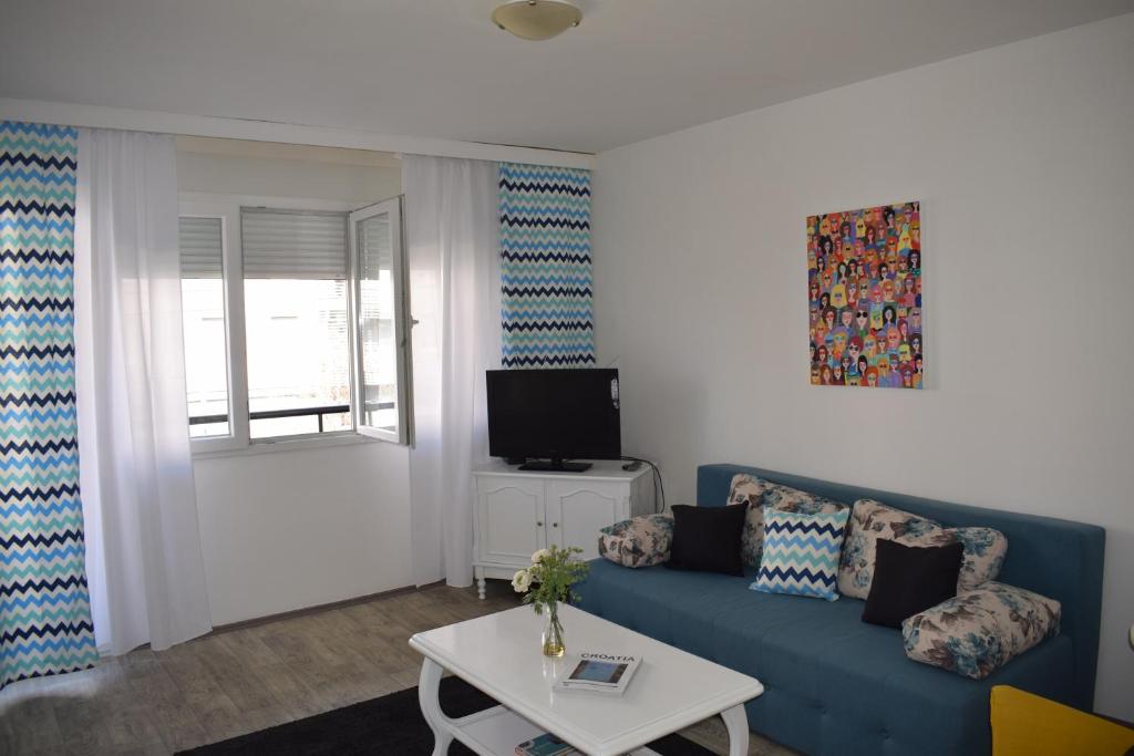 Apartment Optimist/Downtown — Hotel in Split