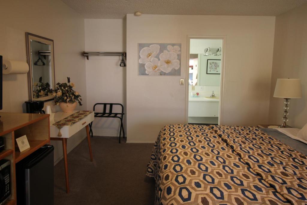 Mariners Cove Inn photo