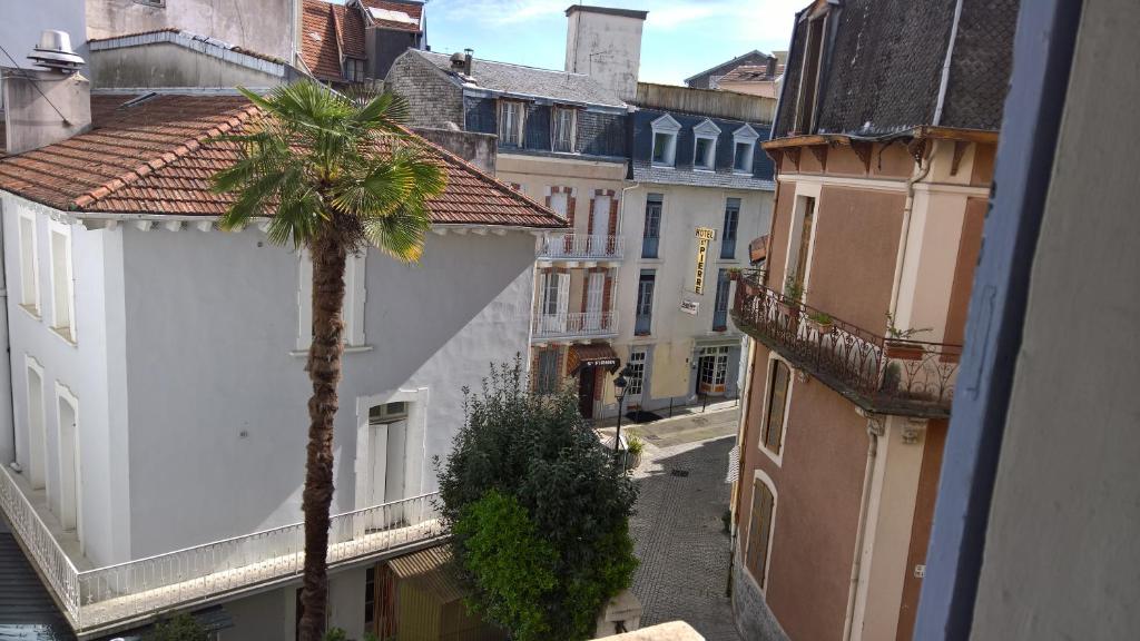 13 Rue de la Fontaine F11 - 3