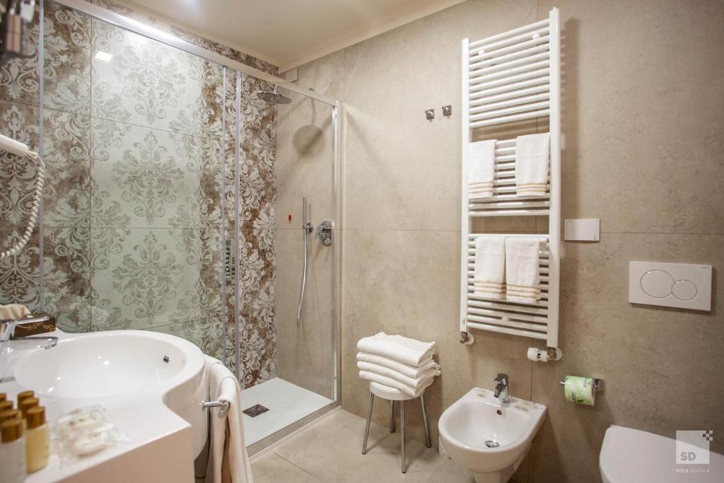 Hotel Cavour Photo 46